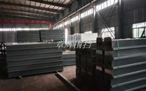 簡易圍擋的尺寸和重量標(biāo)準(zhǔn)化是否會(huì)影響其價(jià)格？（簡易圍擋標(biāo)準(zhǔn)化對價(jià)格的影響分析）