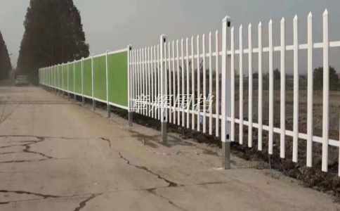 簡(jiǎn)易圍擋的顏色、圖案、字體等視覺(jué)元素如何選擇和設(shè)計(jì)？